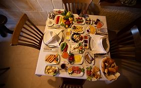 Tafoni Houses Cave Hotel